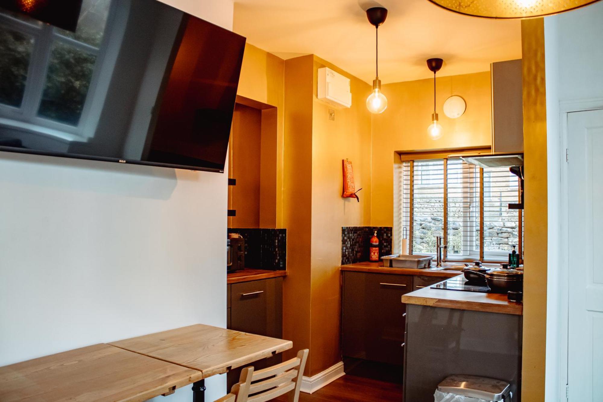 Spacious Flat With Free Parking Appartement Harrogate Buitenkant foto