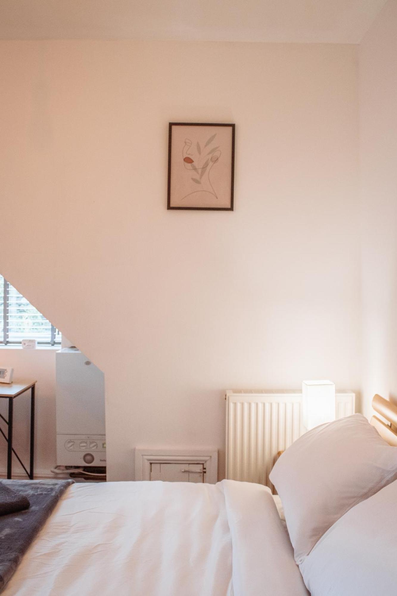 Spacious Flat With Free Parking Appartement Harrogate Buitenkant foto